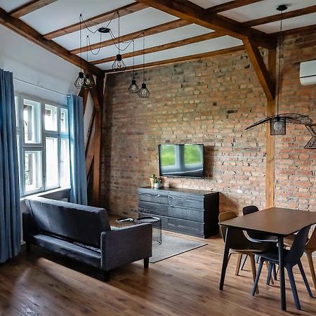 Apartamenty Torunskie Pod Krzywa Wieza Exterior foto