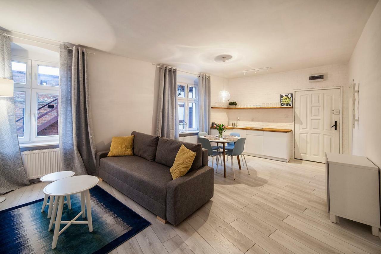 Apartamenty Torunskie Pod Krzywa Wieza Exterior foto