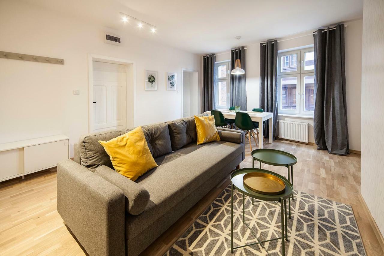 Apartamenty Torunskie Pod Krzywa Wieza Exterior foto